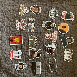 Lot of 19 Stranger Things 3 Stickers